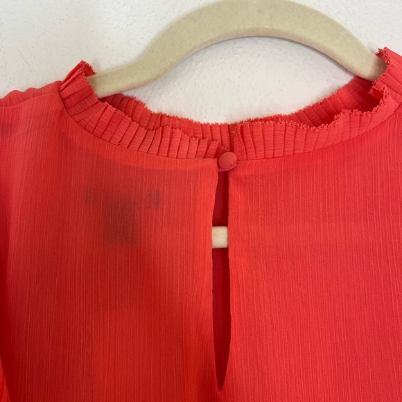 Plisse Ruffle Top - Picture 5 of 6